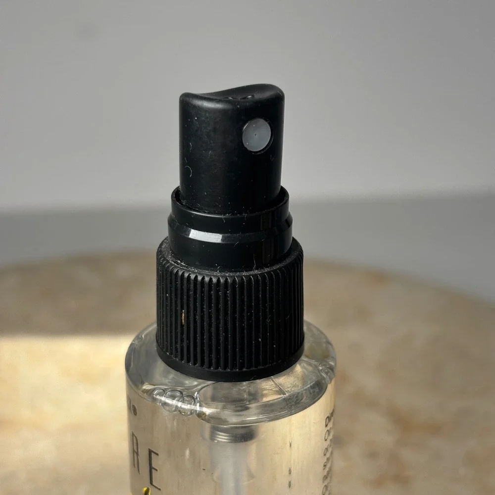 Hask Pure Shine Spray-On Luminator 2 fl oz Clear Anti-Frizz Hair Shine Mist
